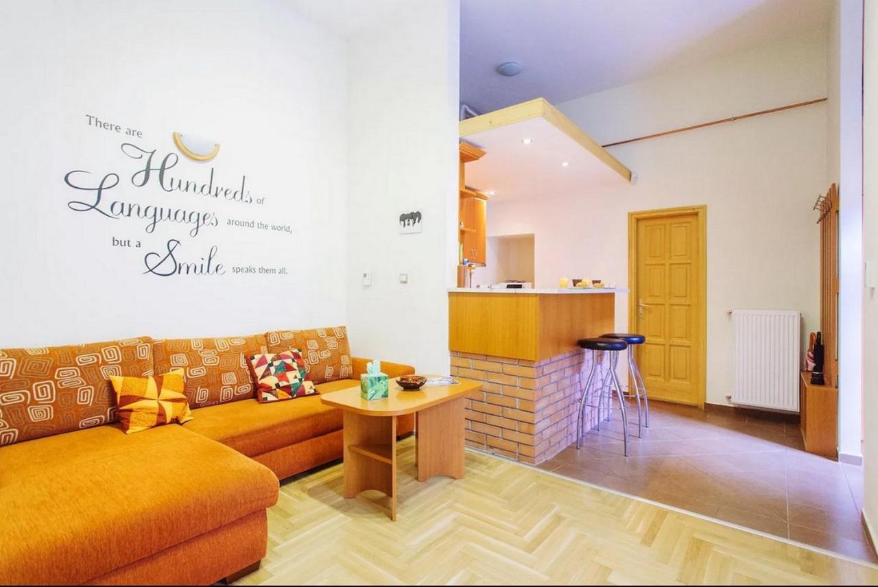 All In 10 Apartment, Bp Downtown Ac Budapeste Exterior foto